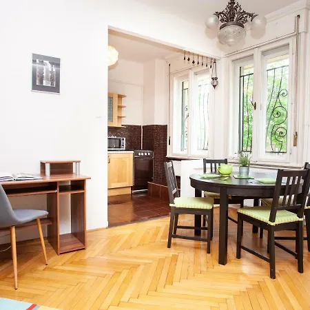 Riverside Cozy * Budapest